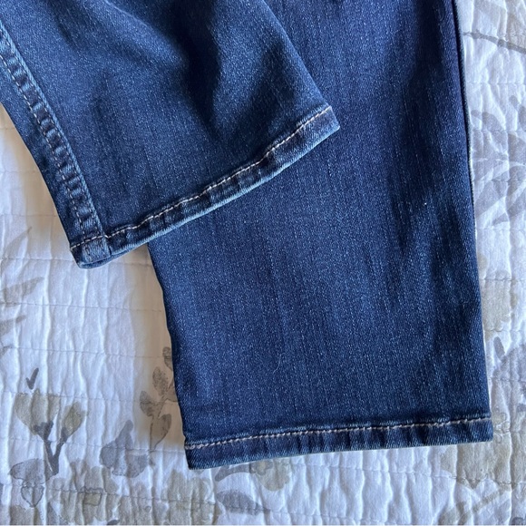 Kut from the Kloth Diana Fab Ab Skinny Relaxed High Rise Jeans • 8 - Picture 7 of 8